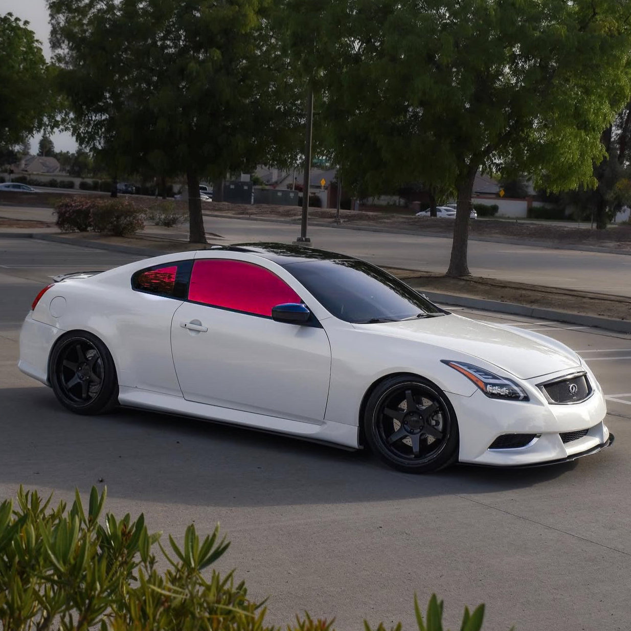 ULTRA RED CHROME WINDOW TINT